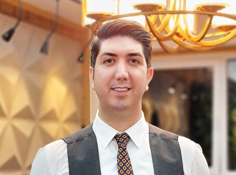 داوود شریفی - معرفی برترین مدرس اینستاگرام 